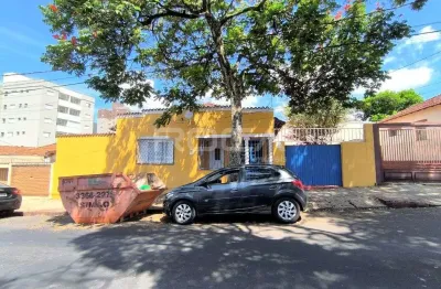 Casa comercial para alugar no centro de são carlos - 2 dormitórios e 2 garagens!