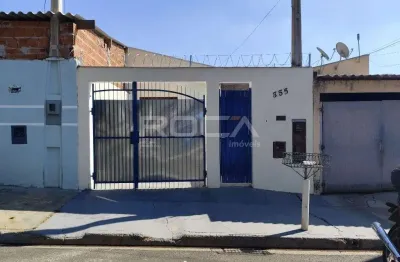 Casa de padrão para alugar em são carlos - 2 dormitórios - cidade aracy