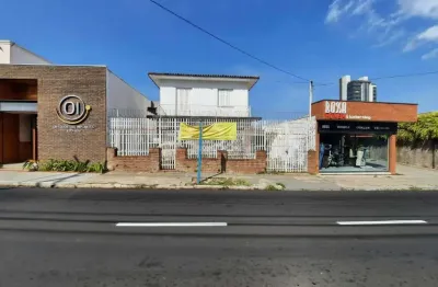 Casa comercial no centro de são carlos com 6 salas e 2 cozinhas