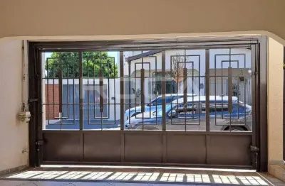 Casa com 3 quartos para alugar na Rua das Margaridas, 260, Cidade Jardim, São Carlos