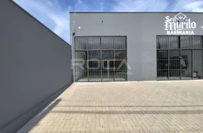 Espaço comercial com 2 banheiros e cozinha no bairro jardim munique em são carlos