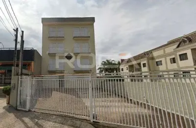 Apartamento padrão para alugar em Jardim Lutfalla, São Carlos.