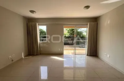 Apartamento de 2 dormitórios com suíte e lazer completo em São Carlos