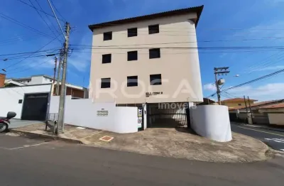 Apartamento de 2 dormitórios no Jardim Macarengo - São Carlos.