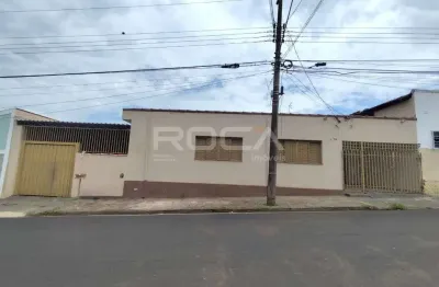 Casa de 3 dormitórios na Vila Prado, São Carlos - Venda e Locação