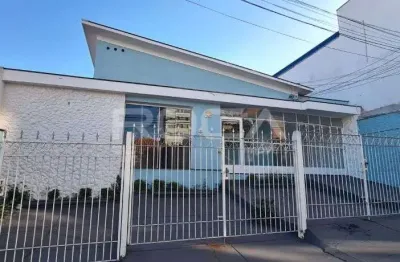 Casa Comercial à venda no Centro de São Carlos | 3 dormitórios e edícula