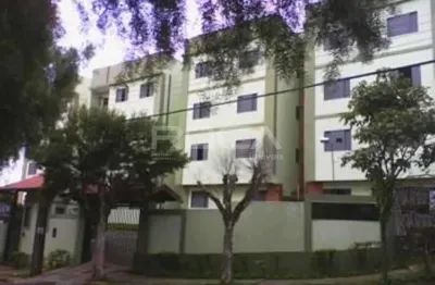 Apartamento Moderno com 2 Dormitórios e Garagem Coberta para Alugar em São Carlos