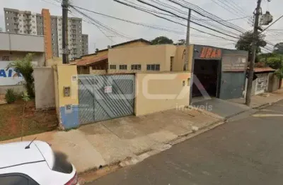 Apartamento Moderno para Alugar em Cidade Jardim, São Carlos - 1 Dormitório, Garagem Coberta e Muito Conforto!