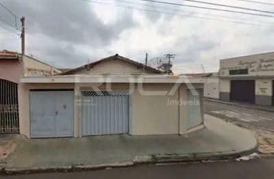 Casa Padrão à Venda e Locação no Bairro Vila São José em São Carlos