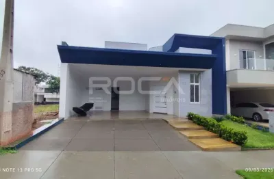 Casa em Condomínio para Alugar no Parque Sisi - 3 Dormitórios, Suíte e Churrasqueira!