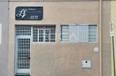 Salão Comercial à Venda e Locação no Jardim São Carlos - São Carlos