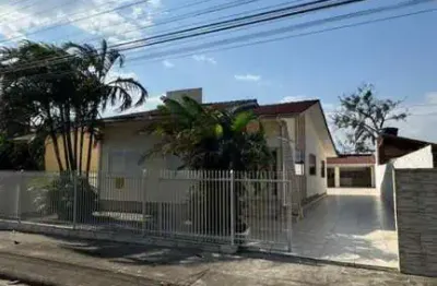 Casa para venda em içara, jaqueline, 3 dormitórios, 1 suíte, 2 banheiros