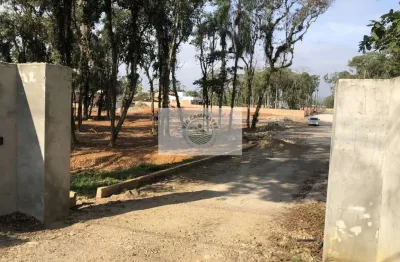 Terreno em condomínio fechado em pirabeiraba com 9.000 m², frente para o asfalto, aceita permuta