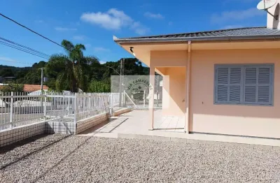 Residência comercial bem no centro de campo alegre/sc, localização excepcional !!