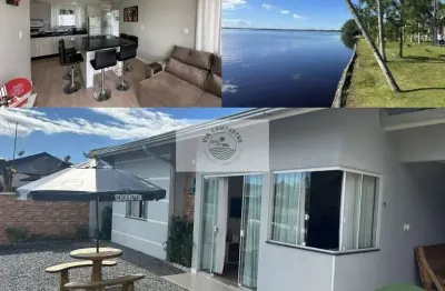 Residência averbada, 3 dormitórios, mobiliada, 400 metros da lagoa, ótimo acabamento, aceita financiamento