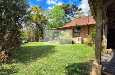 Casa de campo com 3 quartos, terreno com 5.000 m², com escritura publica, em avenquinha