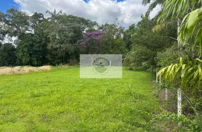 Terreno escriturado, lateral da Estrada da Ilha, com 2.175 m2, unico na região, em condominio