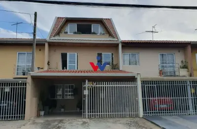 Espetacular sobrado tríplex à venda em condomínio exclusivo  analisa permuta
