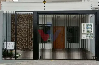 Casa de Alto Padrão à Venda no Jardim Fregadolli  3 Quartos, Área Gourmet e Conforto Completo