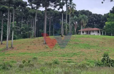 Fazenda com 70 alqueires, casa, rio e lago a 8 km da BR-476  Aberta a negociação