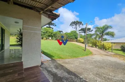 Viva no campo a 7km do centro  chácara com casa, riacho e tanque para peixes