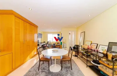 Viva no centro de curitiba, apartamento mobiliado e pronto para morar