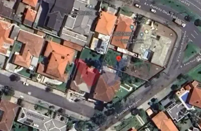 Terreno 480m  à venda no Jardim Botânico  Plano, acima do nível da rua