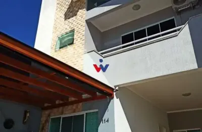 Sobrado com piscina e 3 quartos no jardim fregadolli  maringá pr