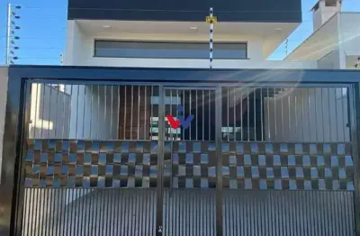 Espaçosa casa de 3 dormitórios à venda no jardim três lagoas  maringá pr