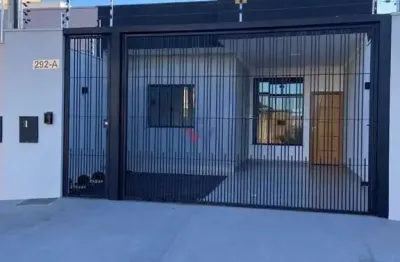Casa com 3 quartos, suíte e espaço gourmet à venda no jardim verão  sarandi pr