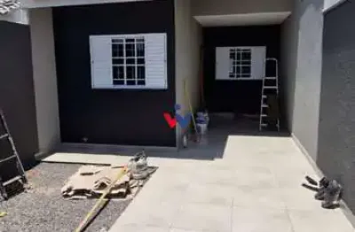 Casa à venda no jardim são paulo  3 dormitórios, quintal amplo e garagem em sarandi pr