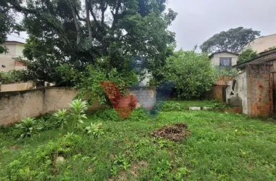 Excelente Casa com Terreno de 430m   Conforto e Localização Privilegiada