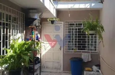 Casa à Venda no Rebouças  3 Quartos, 2 Banheiros e 120 m  em Curitiba