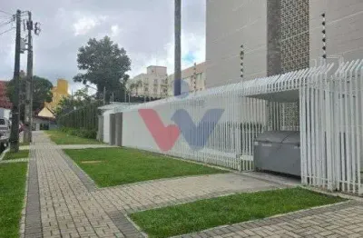 Apartamento ensolarado no Portão com 3 quartos, garagem coberta e ótima localização