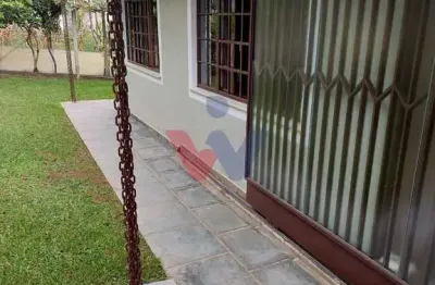 Viva no Paraíso do Tanguá, Casa Espaçosa com Jardim e Gourmet