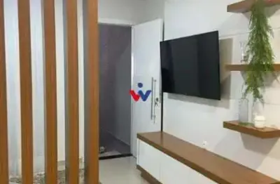 Sobrado mobiliado como novo, cobertura de vidro e churrasqueira