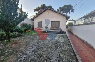 Excelente Casa Comercial no São Francisco  Ideal para Escritórios e Clínicas