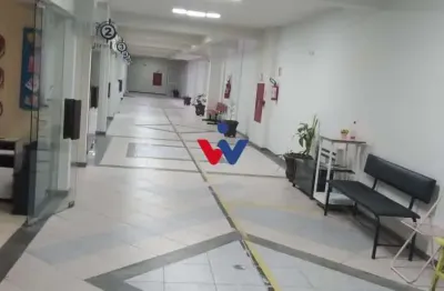Loja 40m  na galeria haisler  espaço comercial no centro de curitiba