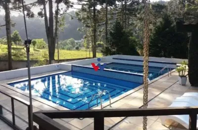 Chácara completa com sobrado, container gourmet e lazer a 25 min de curitiba