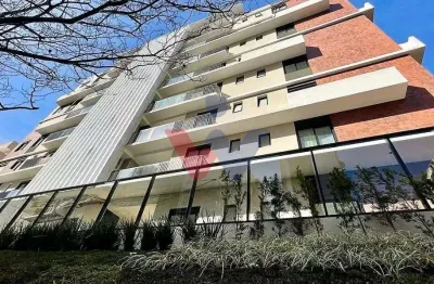 Garden de Alto Padrão com 3 Quartos e 2 Vagas em Bairro Nobre de Curitiba