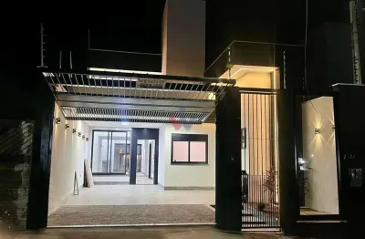 Casa de alto padrão com piscina, 3 suítes e área gourmet  jardim verônica