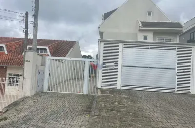 Confortável sobrado no condomínio  3 quartos, suíte e 95m  privativos