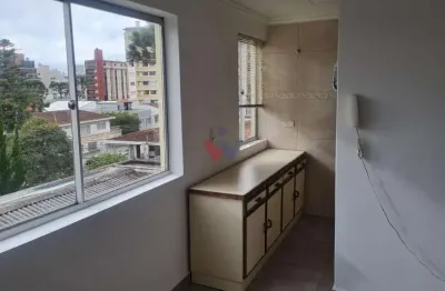 Apartamento 63 m  com 1 quarto e garagem  ótima localização e custo-benefício