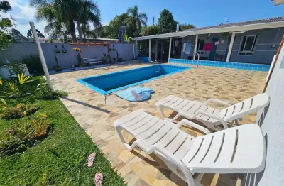 Casa com Piscina, Espaço Gourmet e Terreno de 675m  em São José dos Pinhais, Qualidade de Vida Total