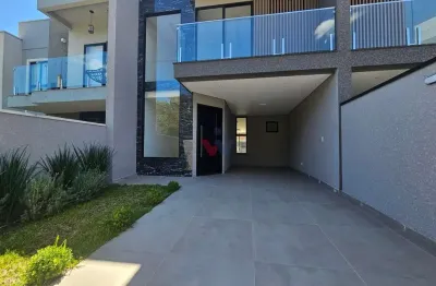 Lindo s obrado com alto padrão,  03 quartos, sendo 01 suíte com closet, em Araucária