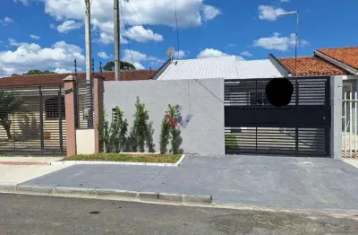 Sua primeira casa nova em Fazenda Rio Grande, 2 quartos, pronta para morar no Eucaliptos