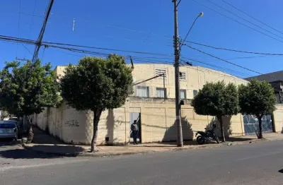 Barracão / Galpão / Depósito para alugar no Parque Júlio Nóbrega, Bauru 