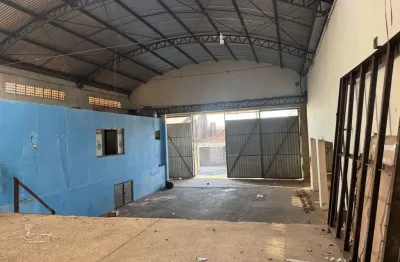 Barracão / Galpão / Depósito para alugar no Parque Hipódromo, Bauru 