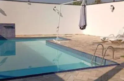 Casa com 3 quartos para alugar no Jardim Paulista, Bauru 