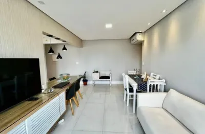 Apartamento reformado na aparecida com vista livre - pronto para morar!